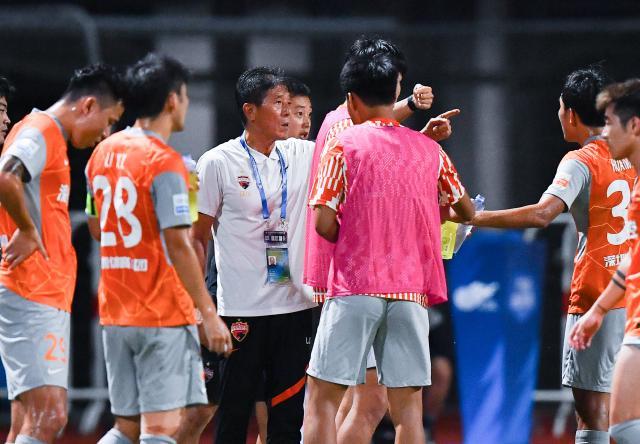 即时比分-彻底告别？李章洙深足生涯刷出中国执教最尴尬纪录